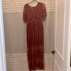 Mauve Lace Altar’d State Maxi Dress.